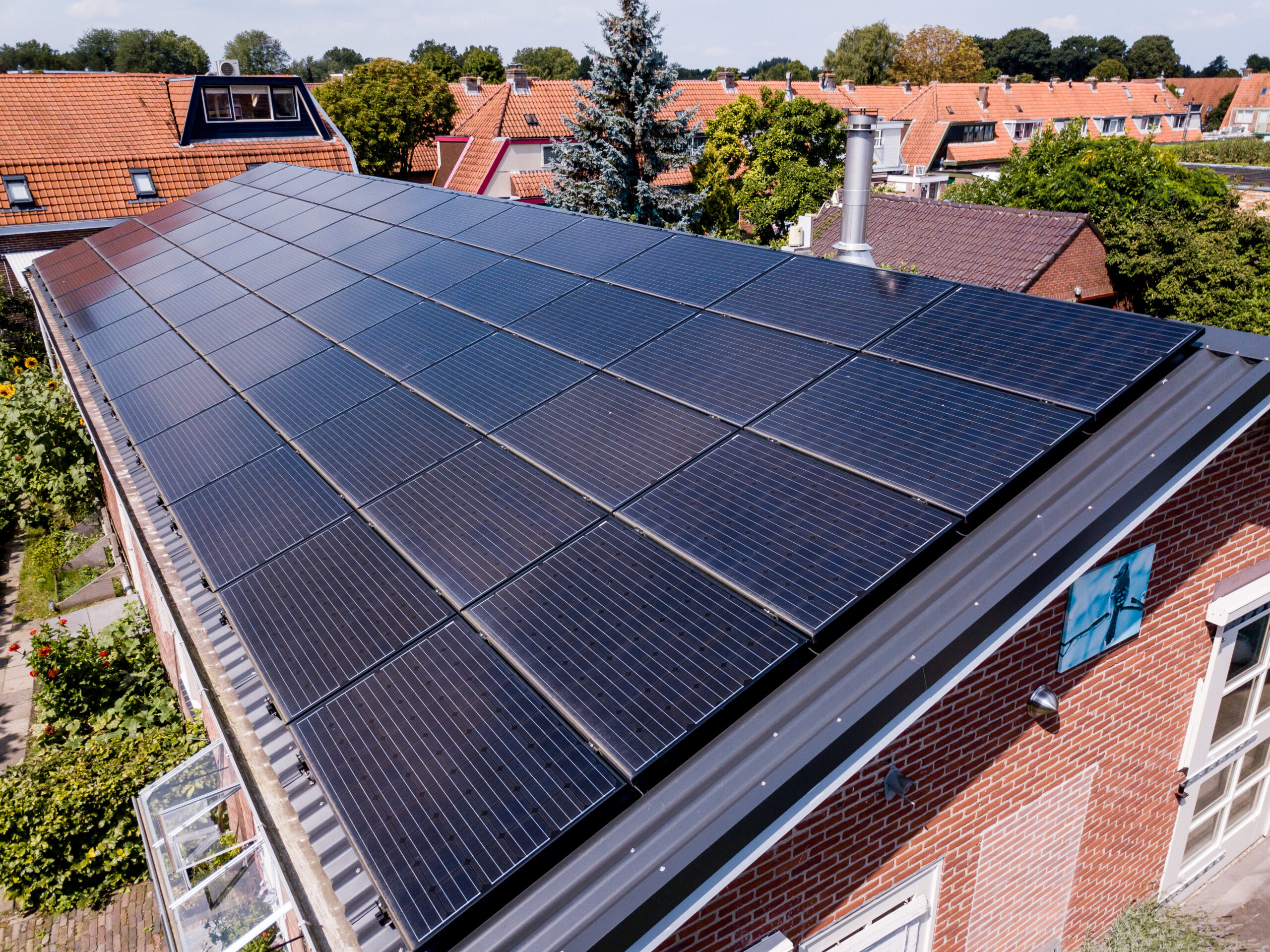 zonnepanelen schuin dak voor broeikas